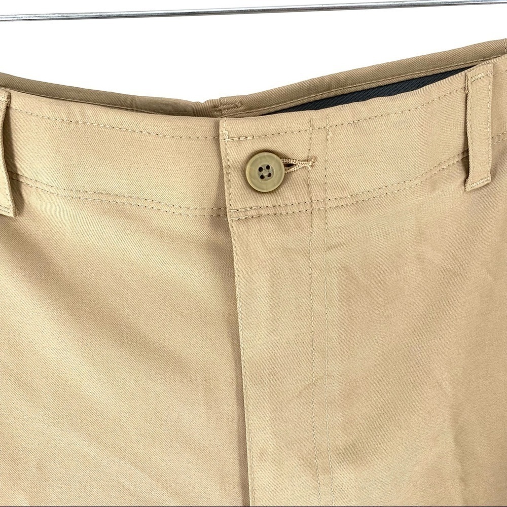 PRO Tour Men's 9" Inseam Comfort Stretch Tech Flat Front Shorts - 38 - Picture 3 of 7